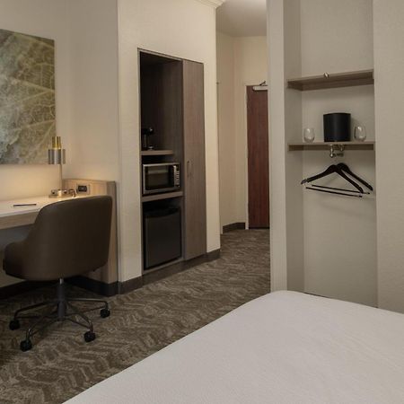 SpringHill Suites by Marriott Medford Exteriör bild