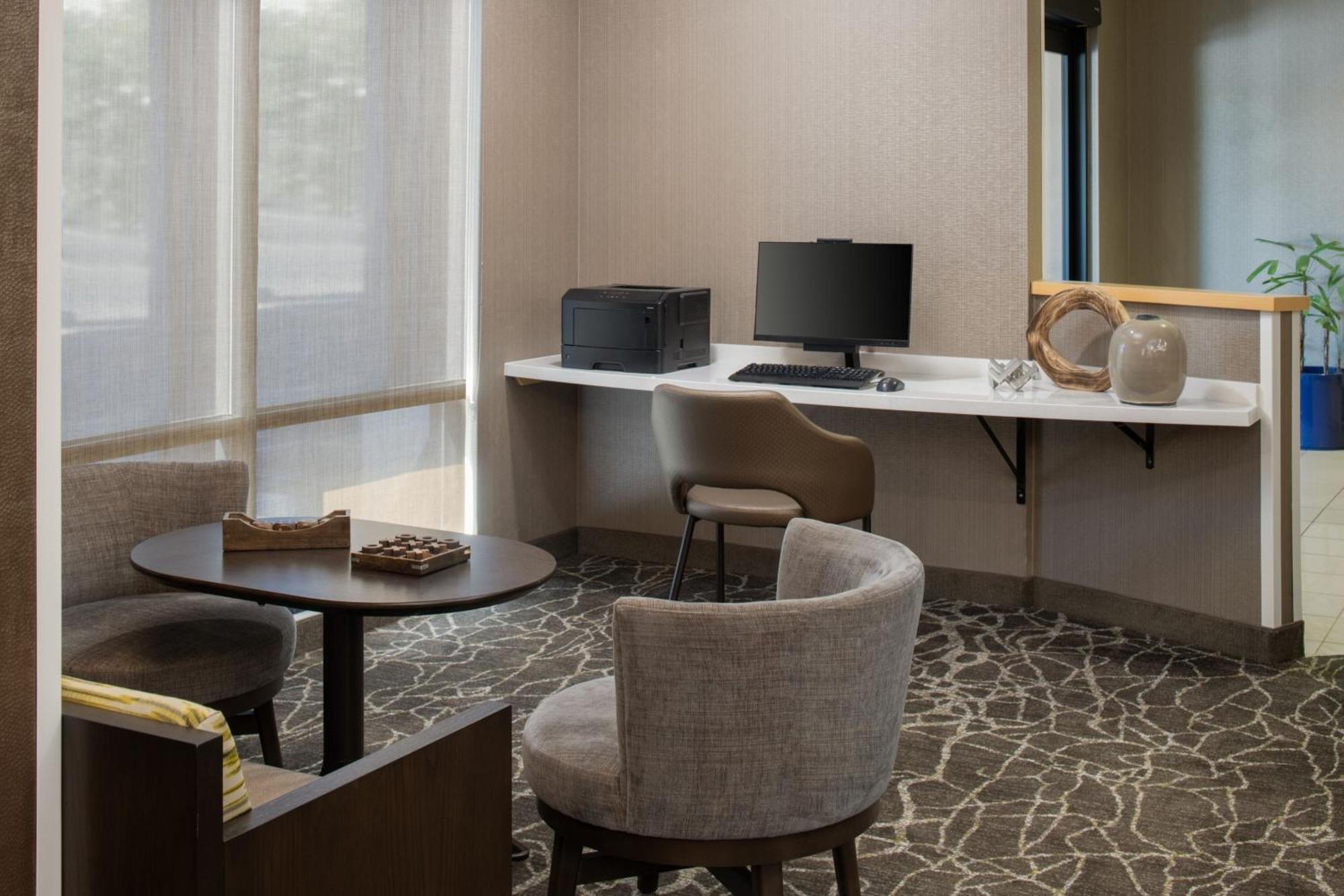 SpringHill Suites by Marriott Medford Exteriör bild