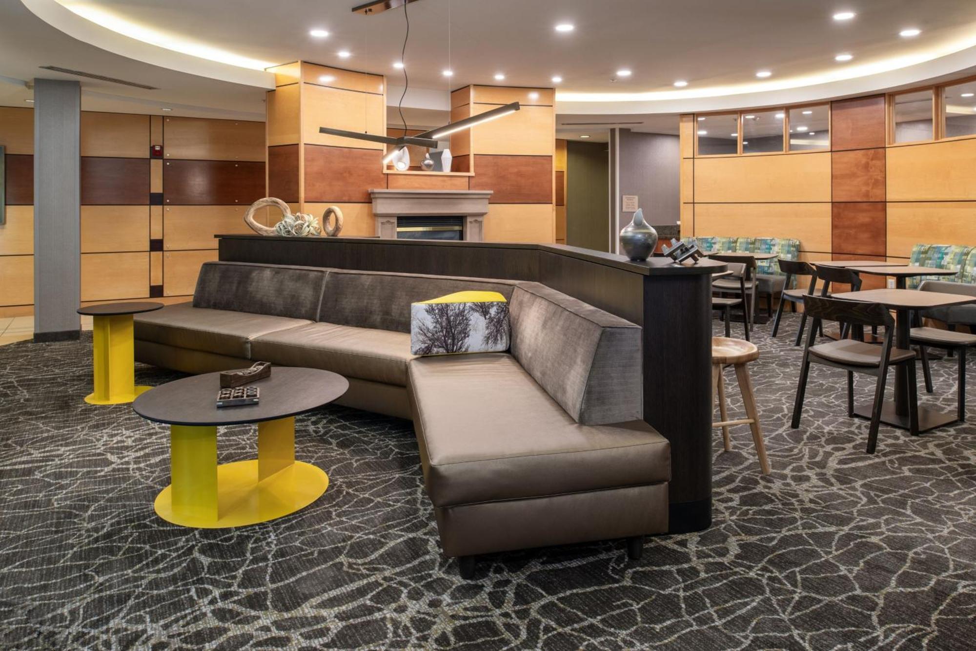 SpringHill Suites by Marriott Medford Exteriör bild