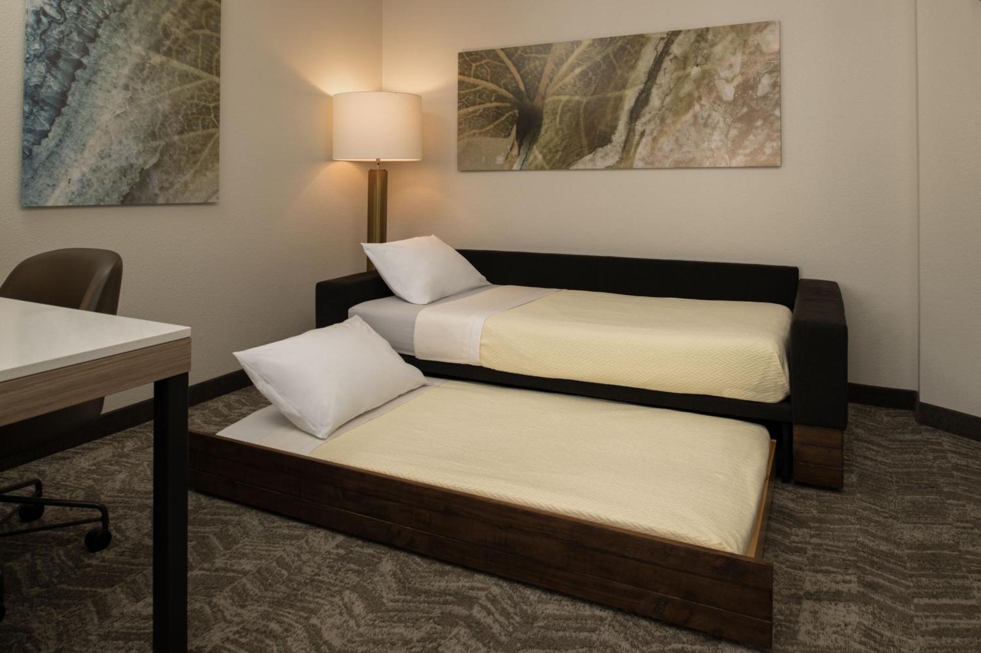 SpringHill Suites by Marriott Medford Exteriör bild
